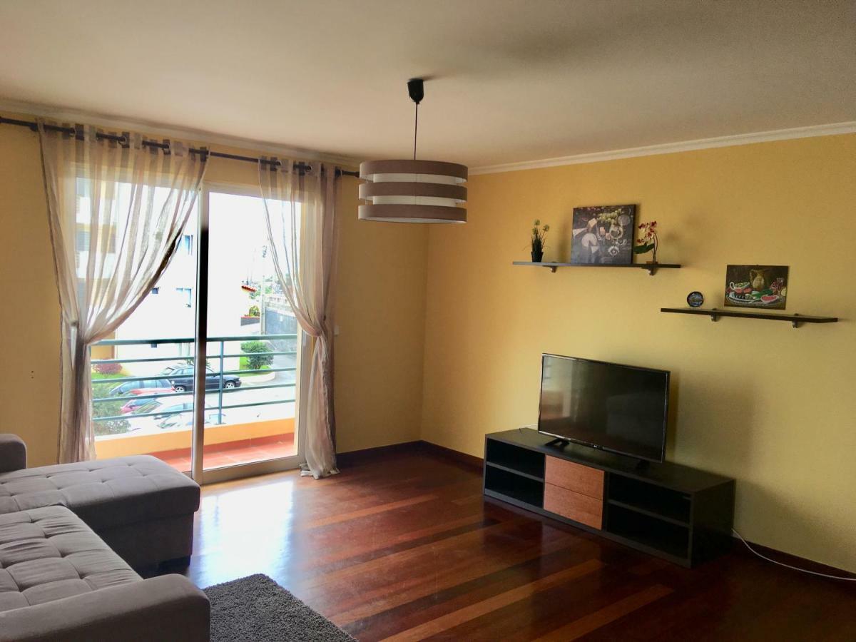 Apartament Canico Fam Exterior photo